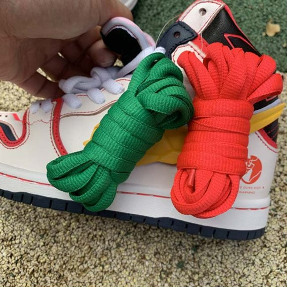 Nike SB Dunk High x RX-0 Unicorn Gundam Sneakers - Picture 3 of 11